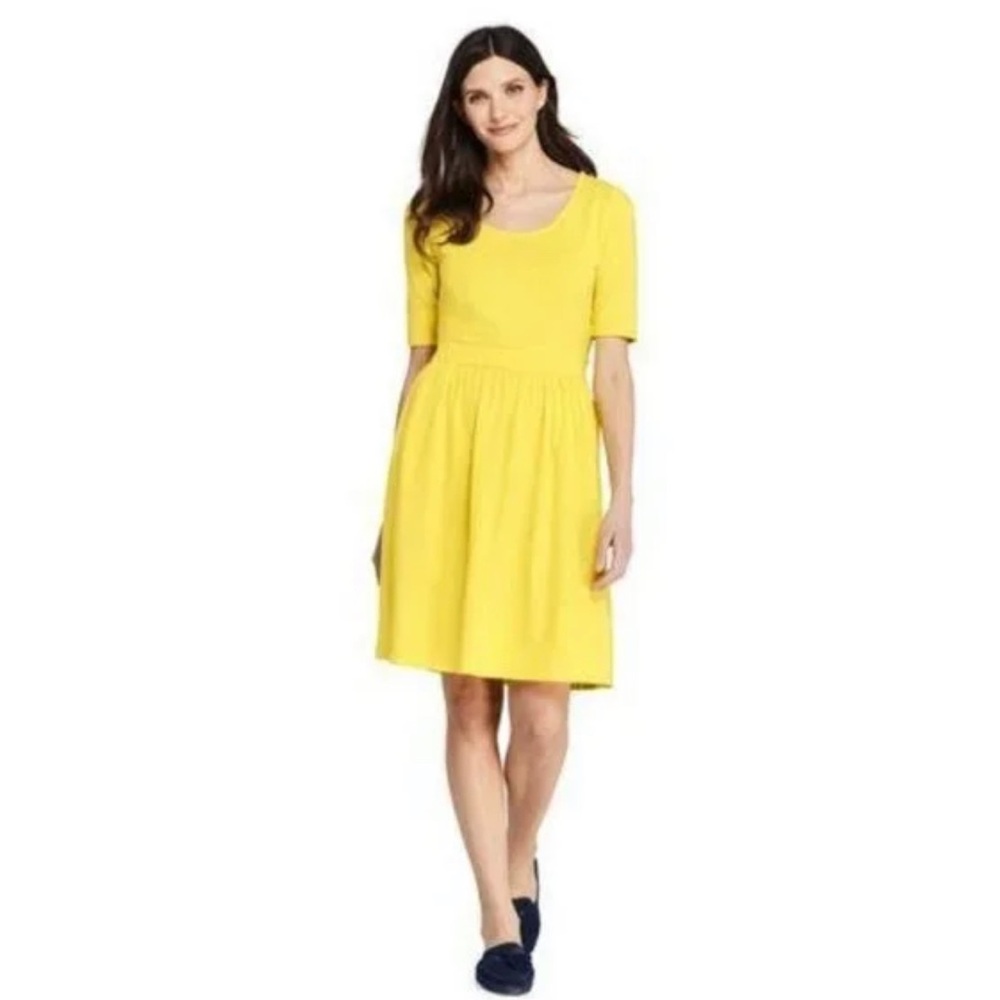 Lands' End Yellow Short Sleeve Knee-Length A-Line Dress - XS